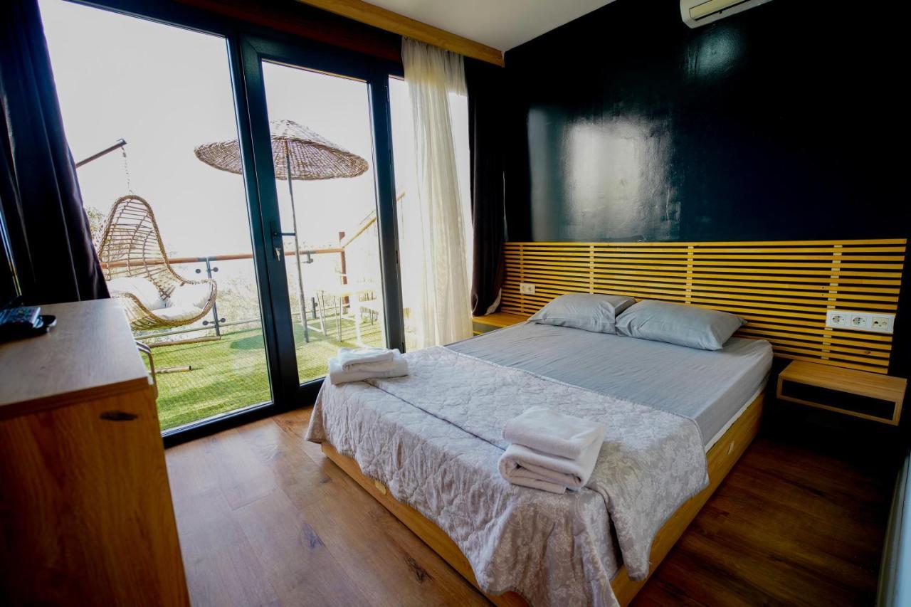 Qcunda Otel Ayvalı Exteriör bild