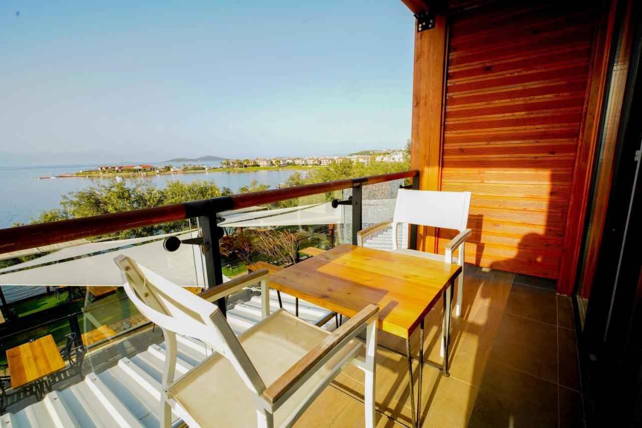 Qcunda Otel Ayvalı Exteriör bild