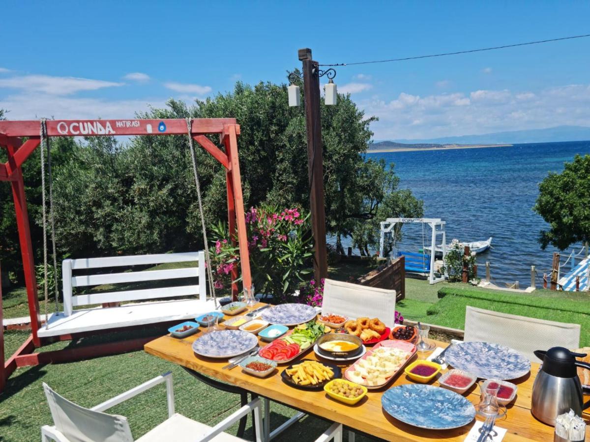 Qcunda Otel Ayvalı Exteriör bild